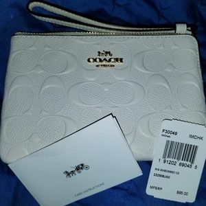 NWT Coach Off White Wristlet